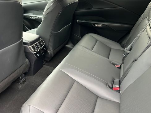 Certified 2025 Lexus RX 350h w/ Convenience Package image 13