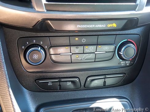 Used 2021 Ford Transit Connect XL FWD image 16