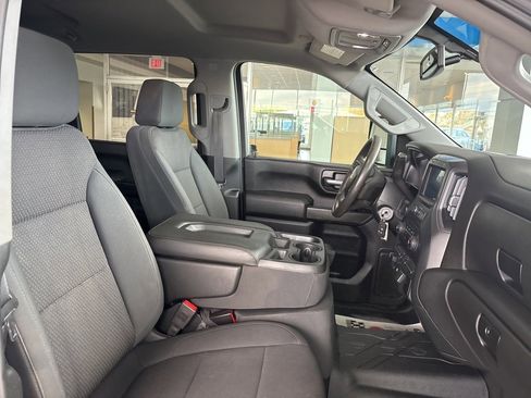 Used 2020 Chevrolet Silverado 2500 Custom w/ Custom Value Package image 29