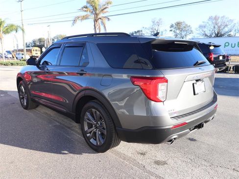 Certified 2023 Ford Explorer XLT w/ Equipment Group 202A image 7