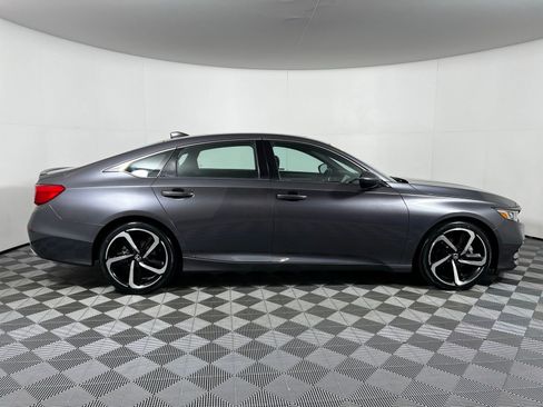 Used 2020 Honda Accord Sport image 4