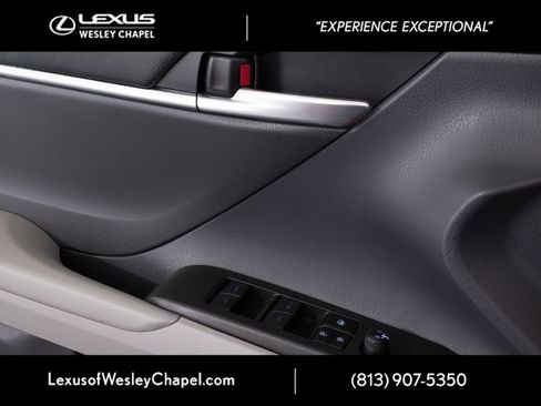 Used 2023 Toyota Camry SE w/ Cold Weather Package FWD image 35