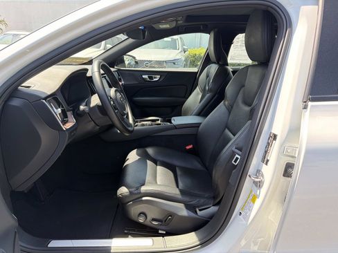 Certified 2023 Volvo S60 T8 Plus w/ Climate Package AWD/4WD image 17