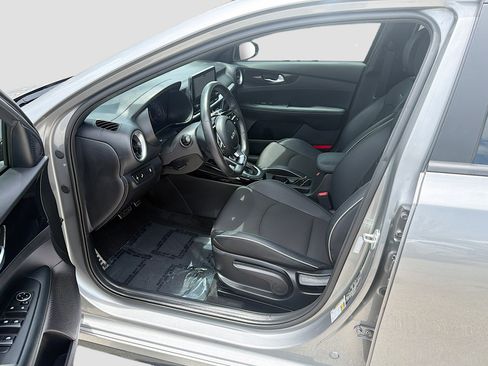 Used 2023 Kia Forte GT-Line w/ GT-Line Technology Package FWD image 20