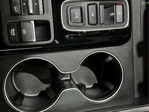 Used 2025 Honda Pilot EX-L image 31