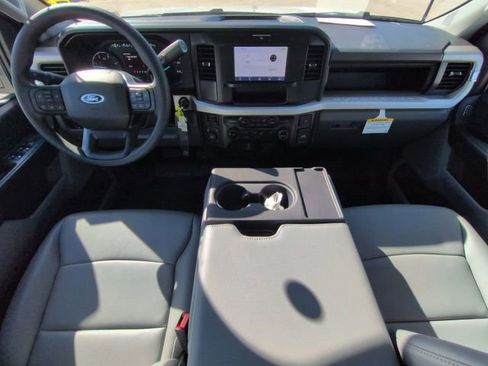 New 2026 Ford F350 XL w/ XL Chrome Package image 15