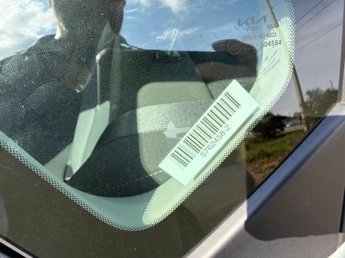 Used 2025 Kia K4 FWD image 4