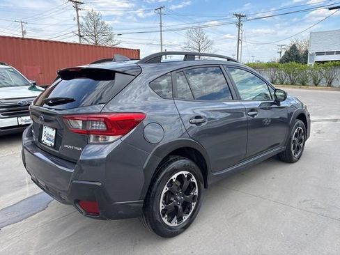 Used 2023 Subaru Crosstrek 2.0i Premium image 7