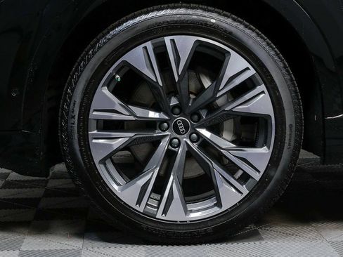 New 2026 Audi Q8 Premium Plus image 37