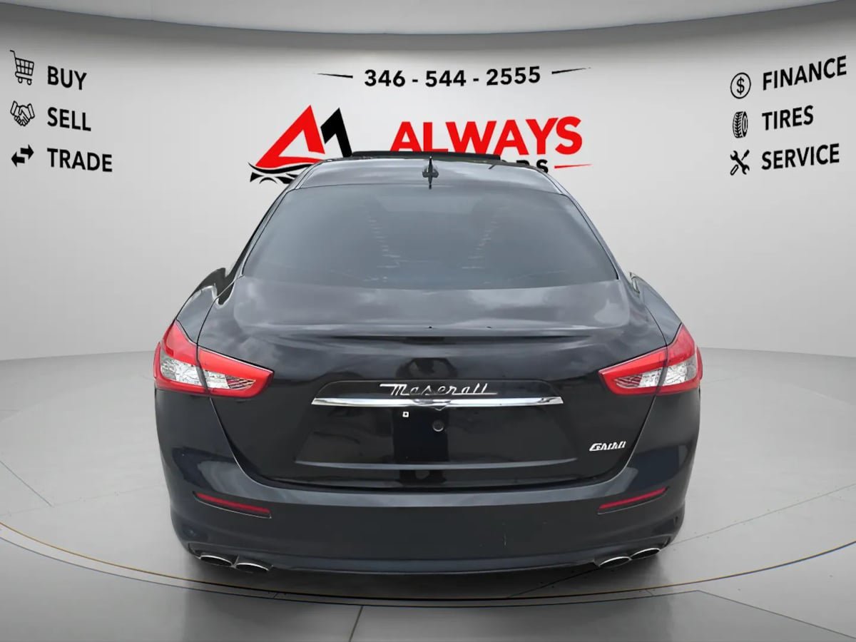 Used 2018 Maserati Ghibli S GranLusso AWD/4WD image 17