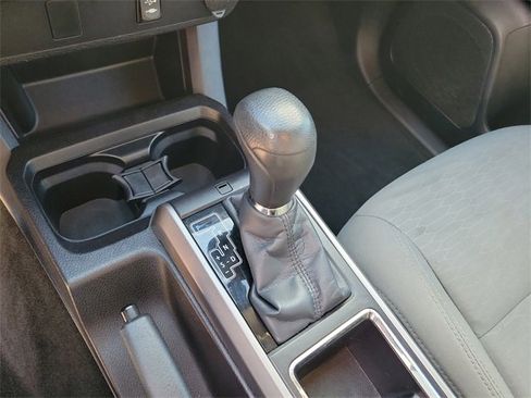 Used 2016 Toyota Tacoma SR5 image 23