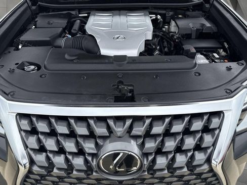 Certified 2023 Lexus GX 460 Premium w/ Premium Package AWD/4WD image 25