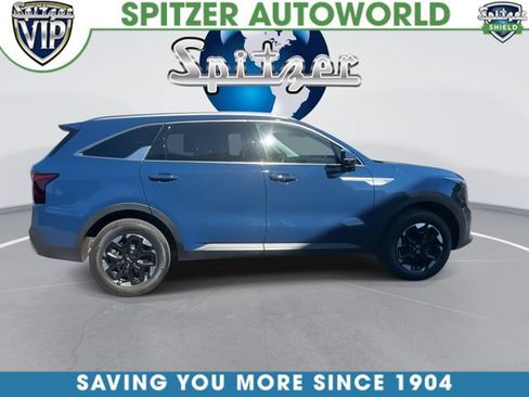 Certified 2024 Kia Sorento S AWD/4WD image 10