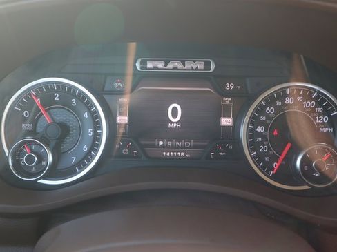 Used 2019 RAM 2500 Laramie image 9