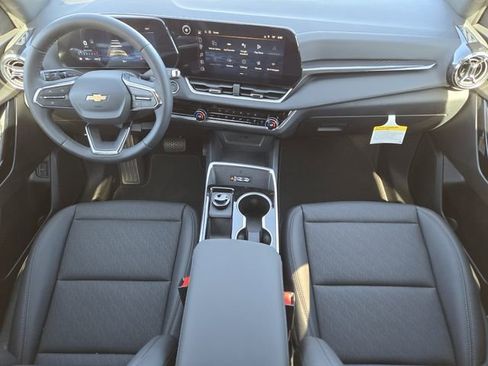 New 2026 Chevrolet Equinox LT w/ Convenience Package II image 19