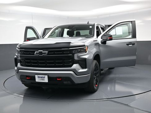 Certified 2023 Chevrolet Silverado 1500 RST w/ Redline Edition image 21