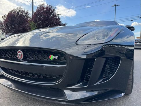 Used 2017 Jaguar F-TYPE R AWD/4WD image 49