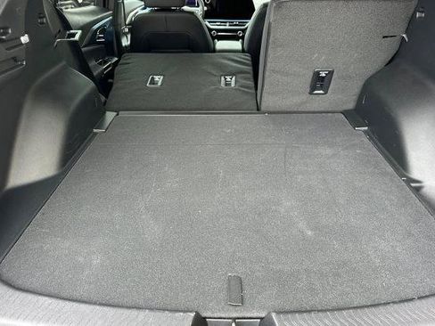 New 2026 Chevrolet Equinox EV LT FWD image 18