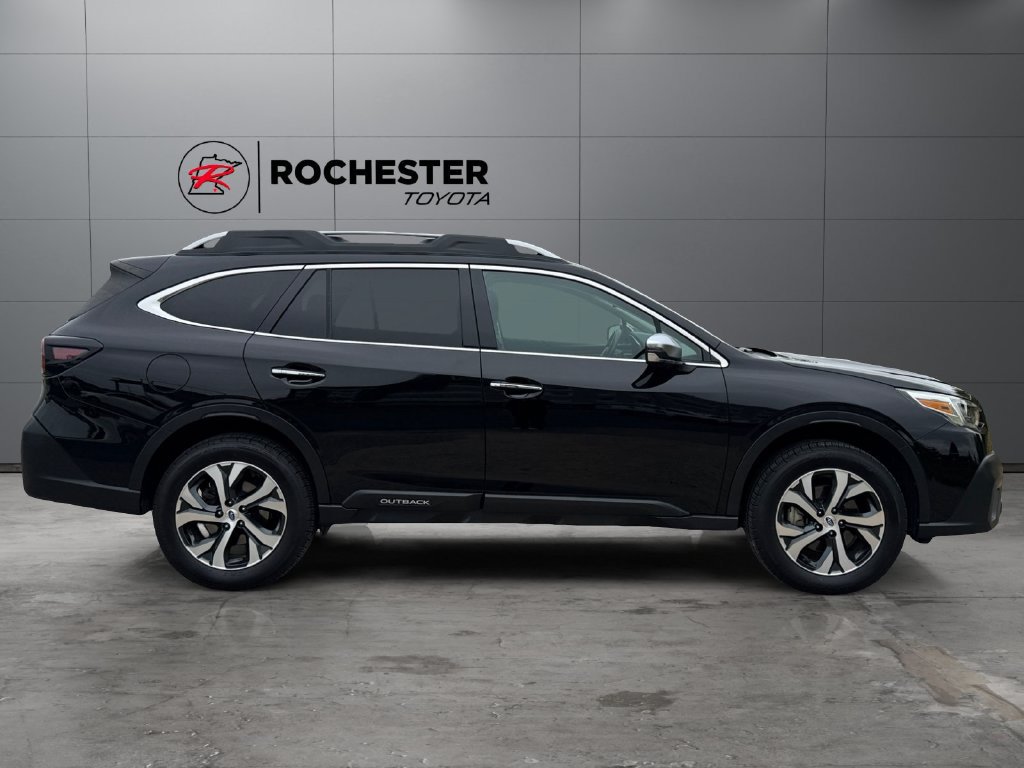 Used 2021 Subaru Outback Touring AWD/4WD image 6