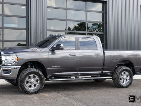 Used 2021 RAM 2500 Big Horn w/ Level 1 Equipment Group AWD/4WD image 3