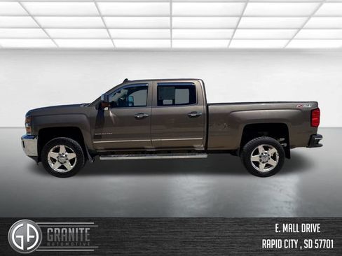 Used 2015 Chevrolet Silverado 2500 LTZ w/ LTZ Plus Package AWD/4WD image 2
