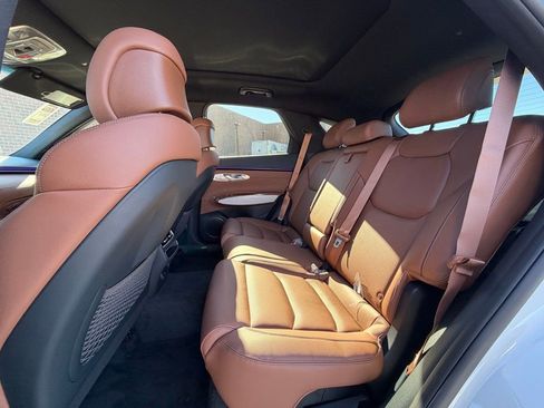 New 2026 Genesis GV70 2.5T Advanced image 30