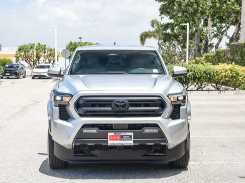 Used 2024 Toyota Tacoma SR5 AWD/4WD image 2