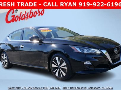 Used 2022 Nissan Altima 2.5 SL