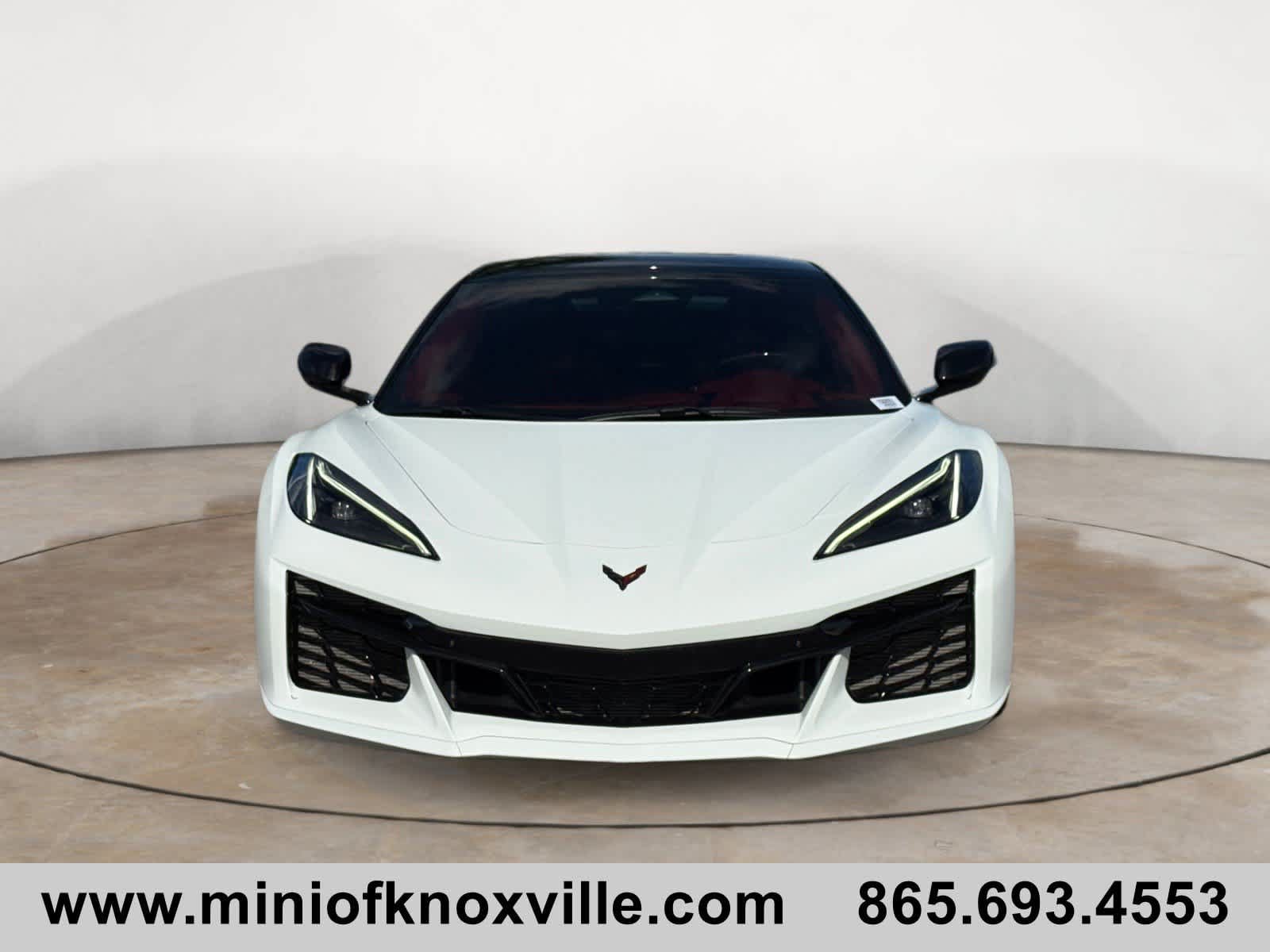Used 2025 Chevrolet Corvette Z06 w/ Stealth Interior Trim Package RWD image 8