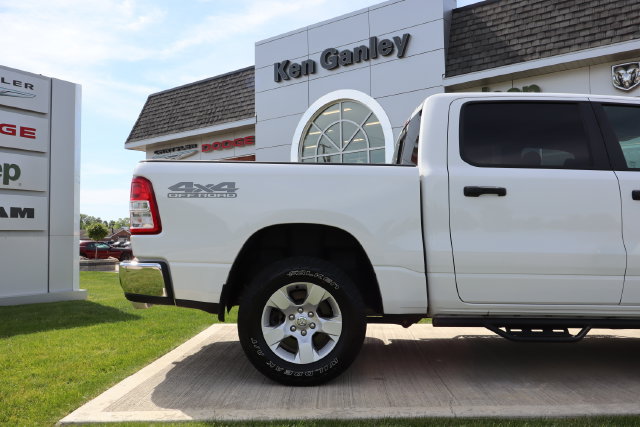 Used 2023 RAM 1500 Big Horn AWD/4WD image 42