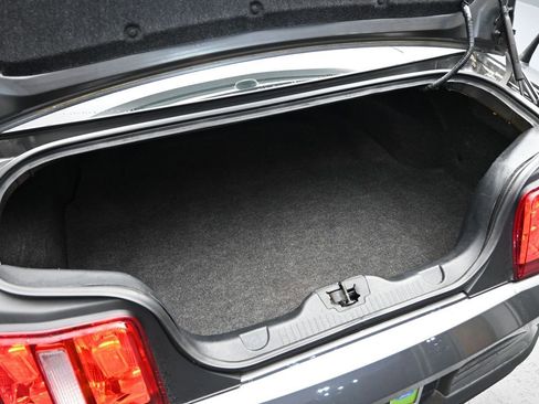 Used 2011 Ford Mustang Premium w/ 202A Rapid Spec Order Code image 25