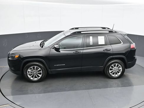 Used 2022 Jeep Cherokee Latitude Lux w/ Sun & Sound Group AWD/4WD image 18