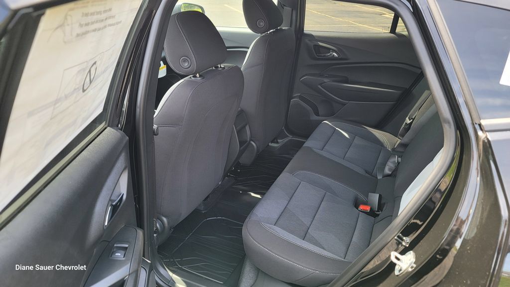 New 2026 Chevrolet Trax LS FWD image 25