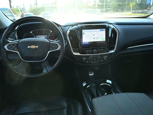 Used 2020 Chevrolet Traverse LT w/ LT Premium Package image 67