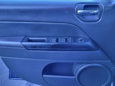 Used 2016 Jeep Compass Sport w/ Power Value Group image 10