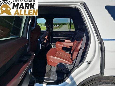 Used 2023 Ford Expedition Limited AWD/4WD image 26