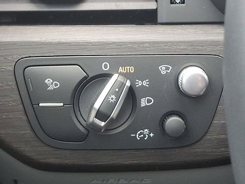 Used 2025 Audi A5 2.0T Prestige image 27