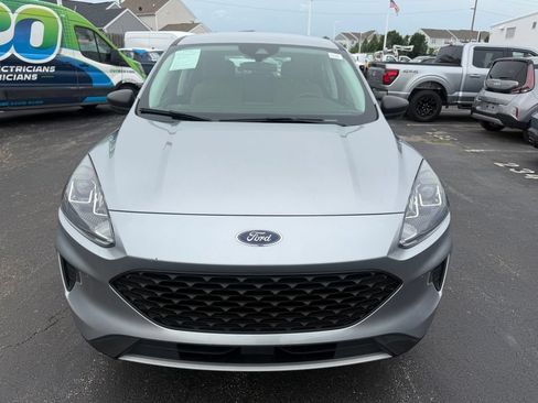 Used 2022 Ford Escape S FWD image 9