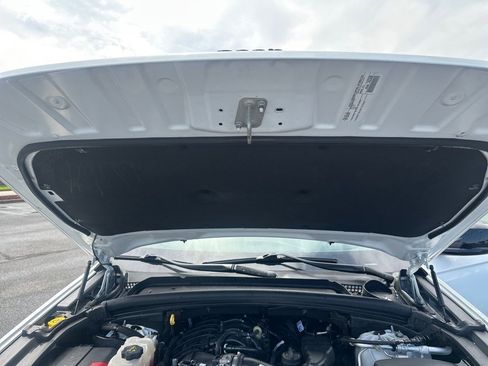 Used 2023 Jeep Grand Cherokee L Laredo image 23