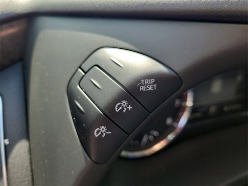 Used 2020 INFINITI QX80 Luxe w/ Proassist Package image 32