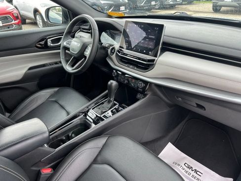 Used 2025 Jeep Compass Limited AWD/4WD image 36