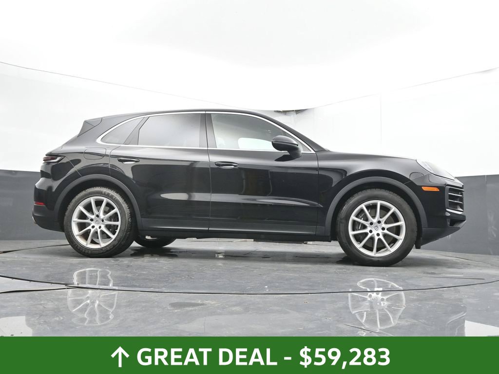 Used 2024 Porsche Cayenne AWD/4WD image 37