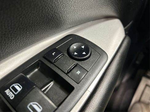 Used 2018 Dodge Journey SE w/ Popular Equipment Group image 30