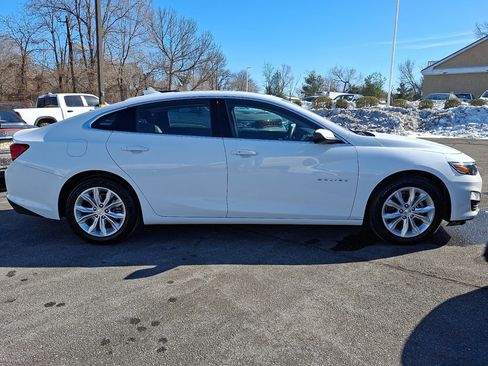 Used 2024 Chevrolet Malibu LT FWD image 6