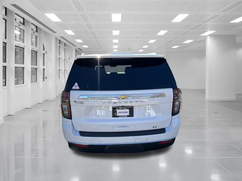 Certified 2022 Chevrolet Suburban LT image 6