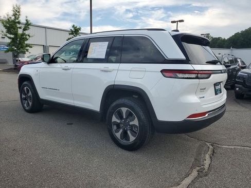Certified 2022 Jeep Grand Cherokee Limited 4xe AWD/4WD image 6