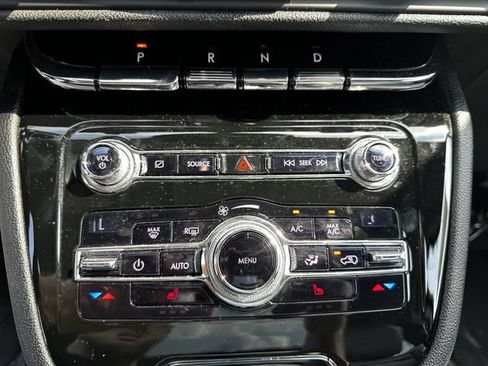 Certified 2020 Lincoln Corsair Reserve AWD/4WD image 24