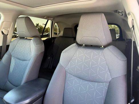 Used 2024 Toyota RAV4 XLE w/ Convenience Package FWD image 22