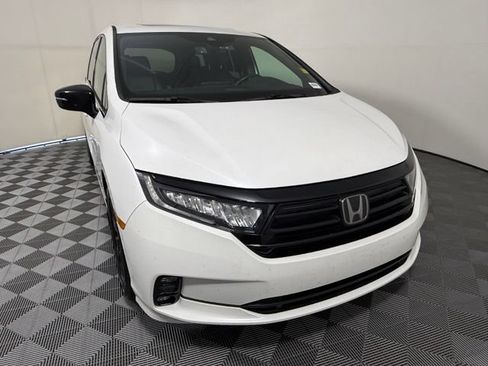 Used 2024 Honda Odyssey Sport image 8