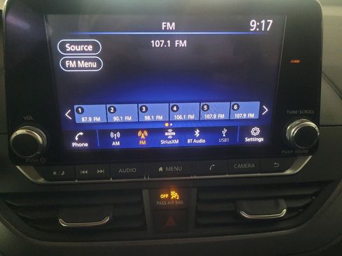 Used 2024 Nissan Altima 2.5 SR image 25